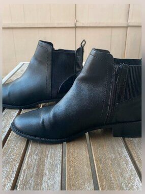 Edgy Croc-Embossed Aldo Ankle Boots